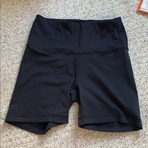 NWOT Bike shorts